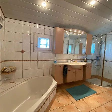 Haus Pia Executive Apartment *