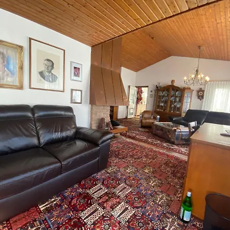 Haus Pia Executive Apartment