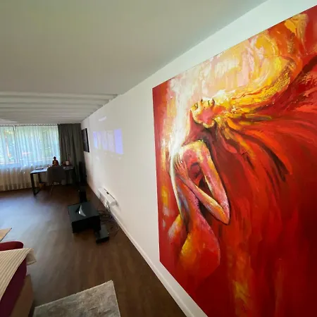 Haus Pia Executive Apartment