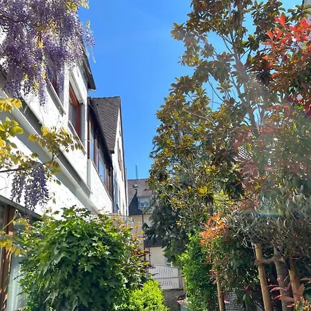 Haus Pia Executive * Friedrichshafen