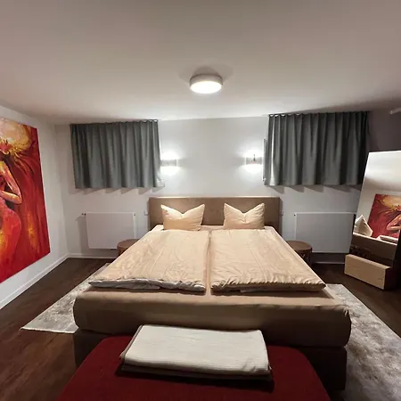 Haus Pia Executive Apartment