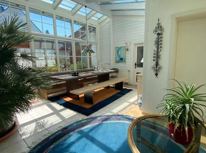 Haus Pia Executive * Friedrichshafen